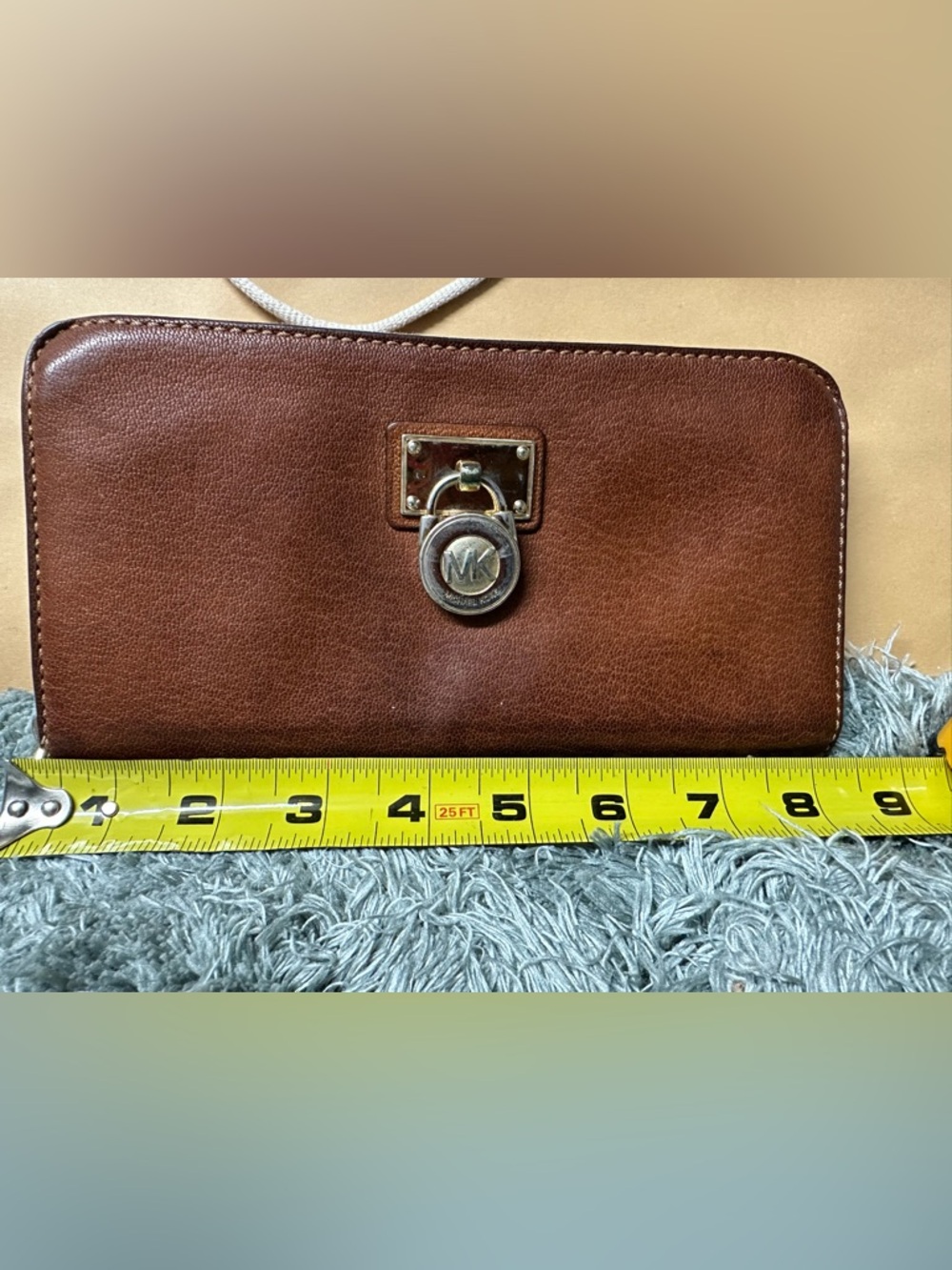 Michael kors wallet